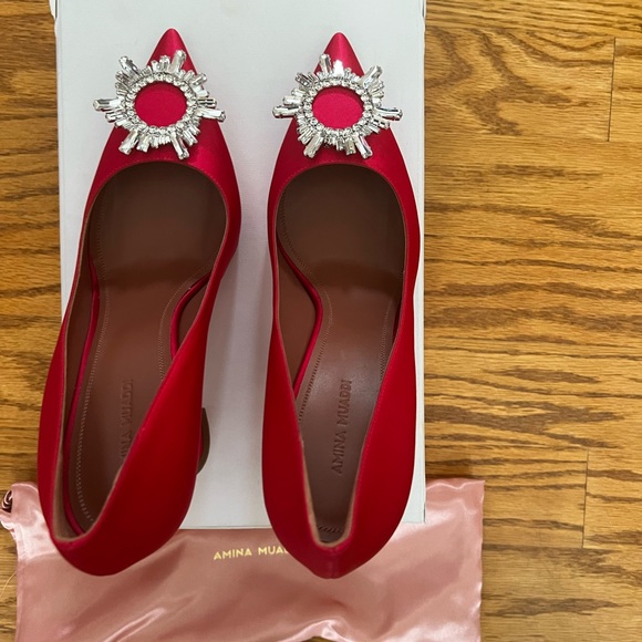 AMINA MUADDI Begum Fuchsia embellished satin pumps in 40.5 - Picture 9 of 11
